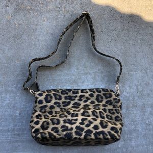 Imoshion Leopard Print Crossbody Handbag